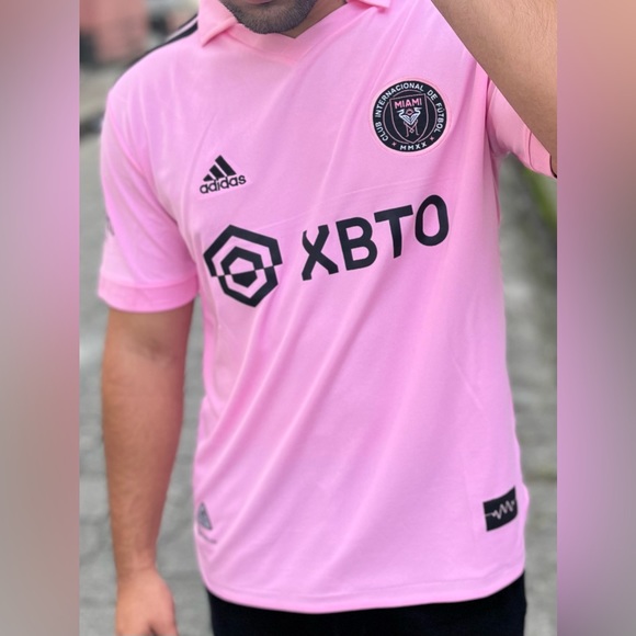 MESSI #10 INTER MIAMI CF 2023-2024 JERSEYS - Picture 2 of 4